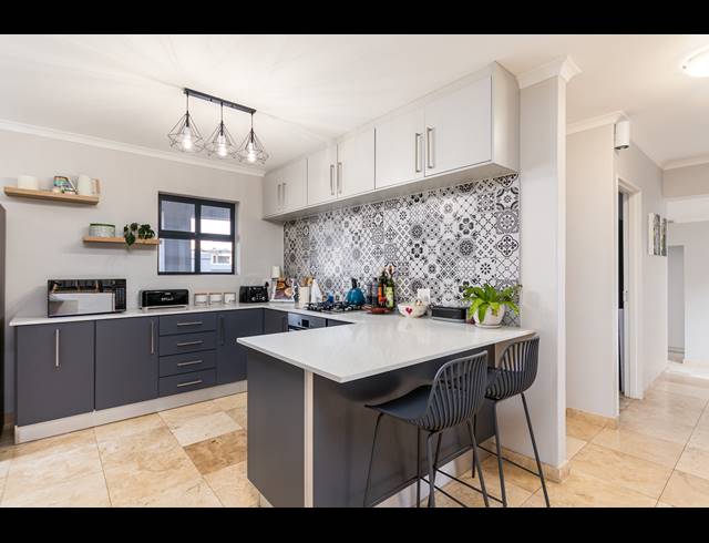 3 BEDROOM FREESTANDING FOR SALE IN ATLANTIC BEACH GOLF ESTATE